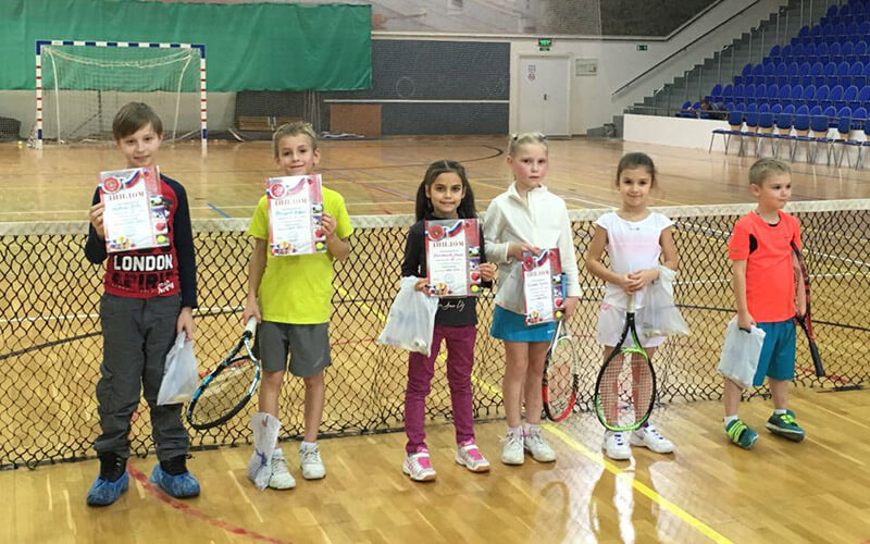 С 25 по 29 декабря в ДС «Радуга» (Дубна) состоялся турнир по теннису «Новогодний»